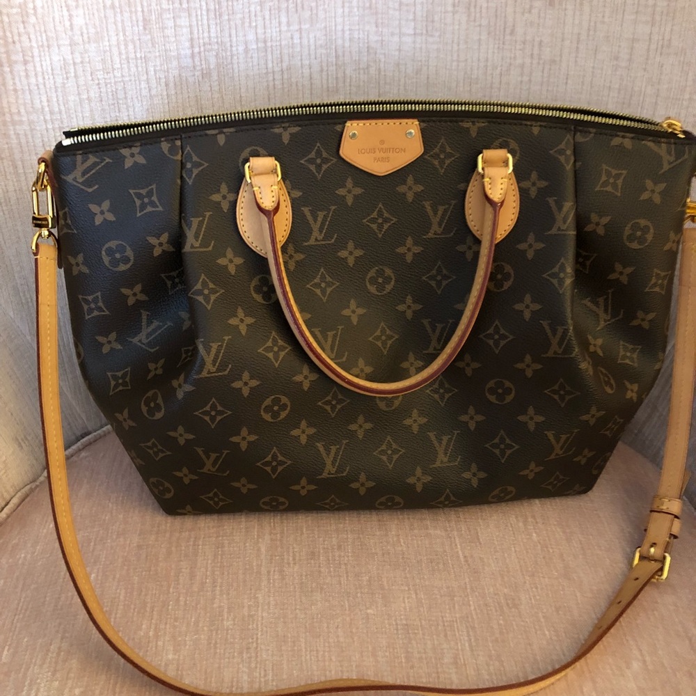 Louis Vuitton Turenne bag